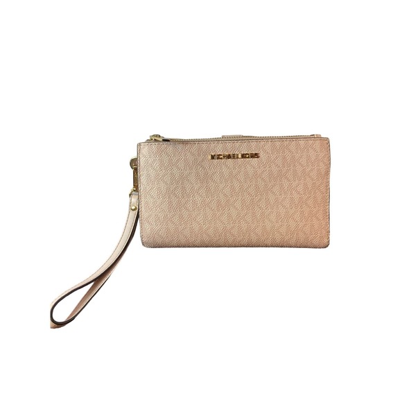 Michael Kors, jet set double zip wristlet. - Picture 1 of 10